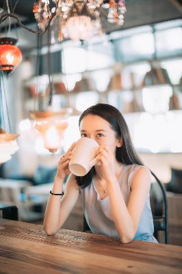 丰满饥渴老女人HD